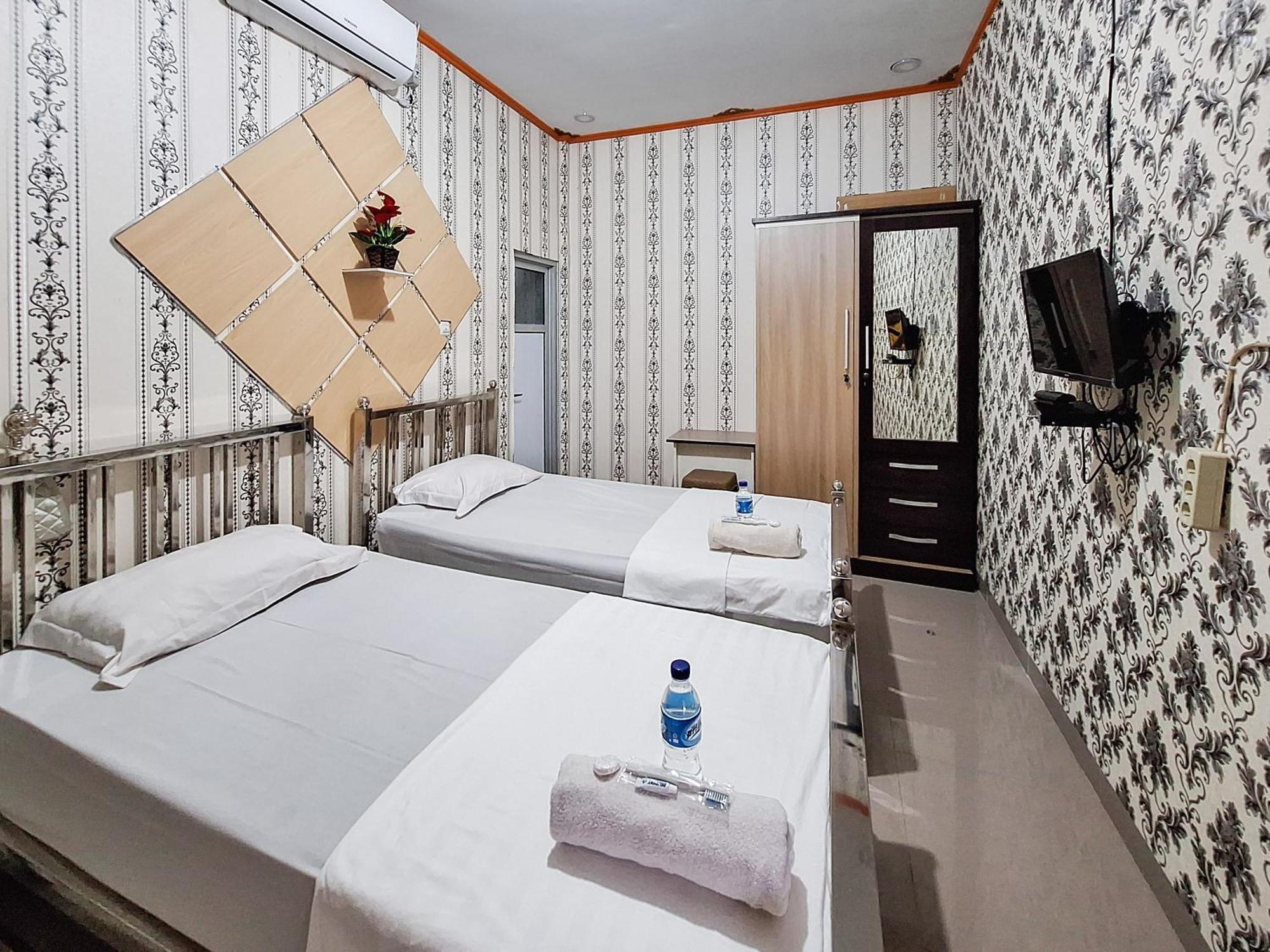 Homestay Sakinah Syariah Mitra Reddoorz Bukittinggi Esterno foto